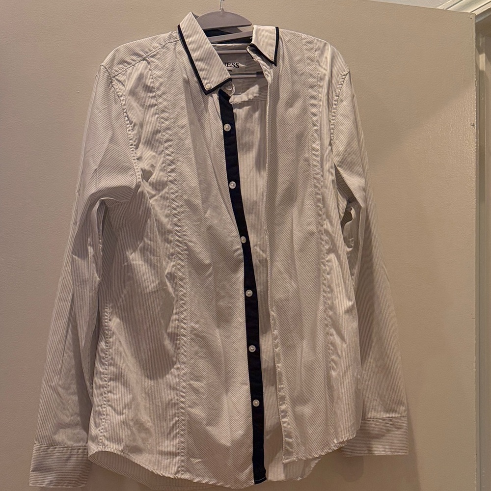 Guess White and Navy Casual Button-Down Shirt